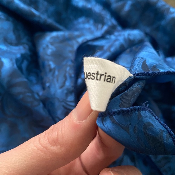 35in Square Silk Scarf Blue Paisley Lea Equestrian Style - Picture 4 of 6